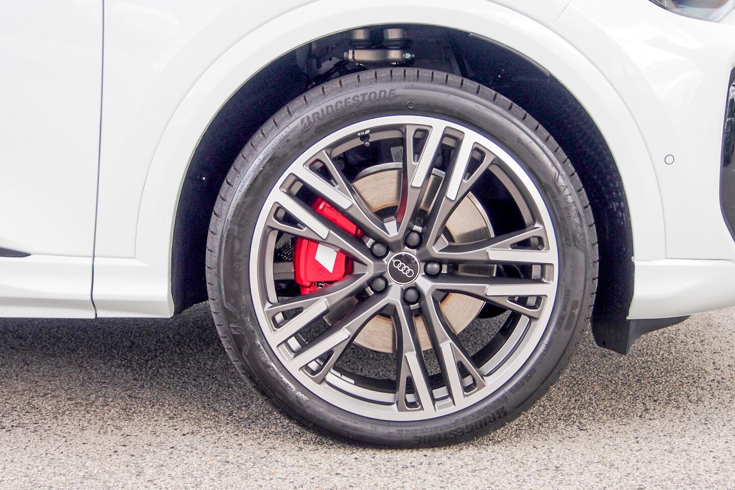 Image about Audi SQ5 SUV TFSI 270 kW edition one