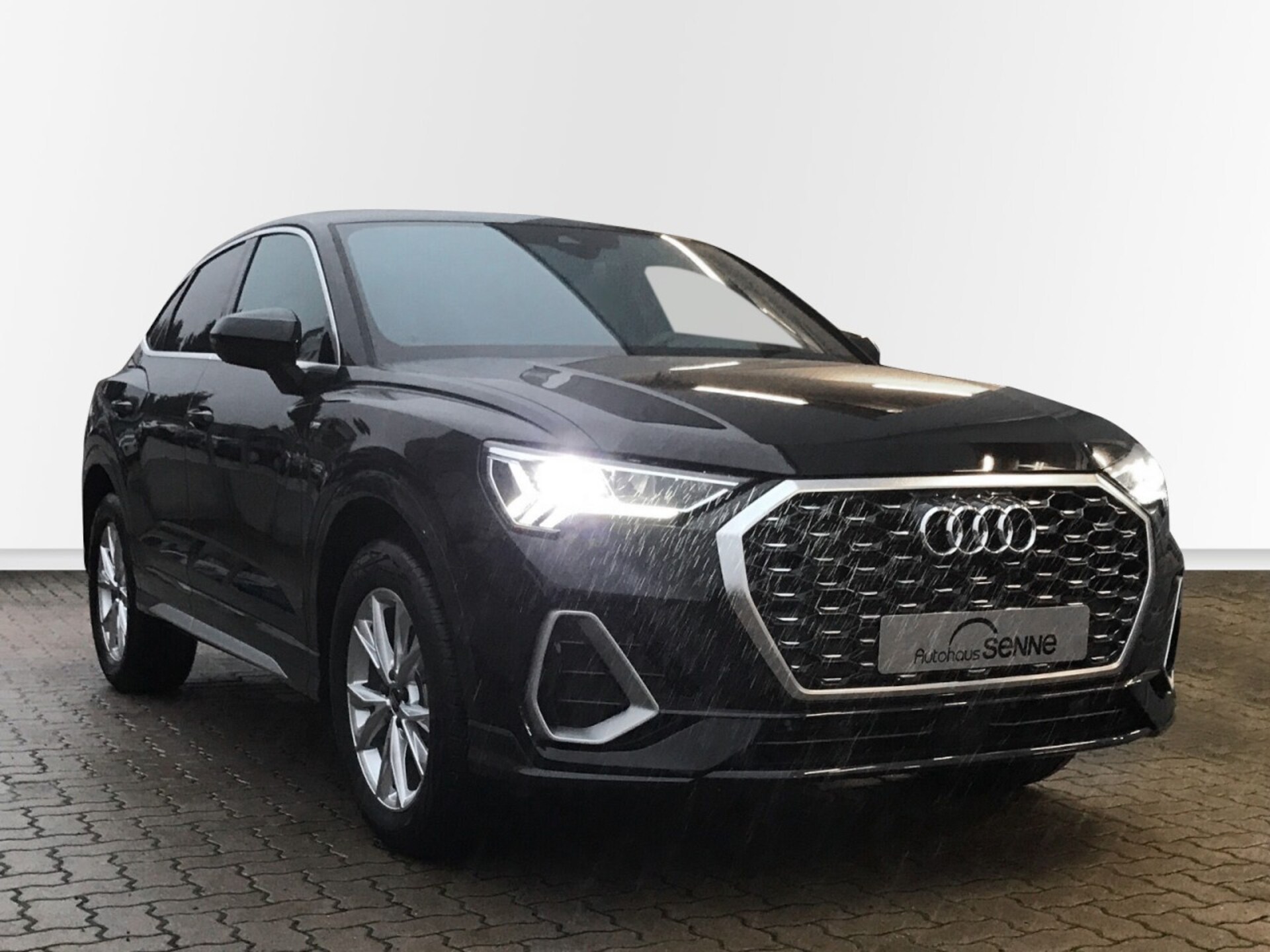 Audi Q3 Sportback S line