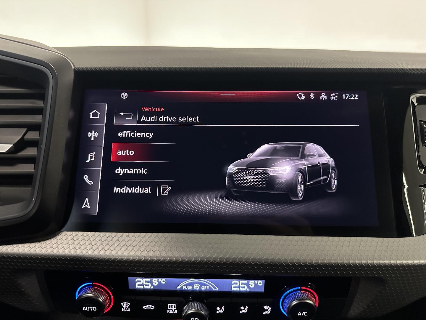 Image about Audi A1 Sportback S line plus 30 TFSI 85 kW (116 ch) S tronic