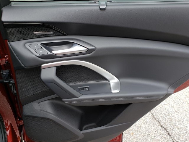 2025 Audi Q5 Premium Plus - Photo 17