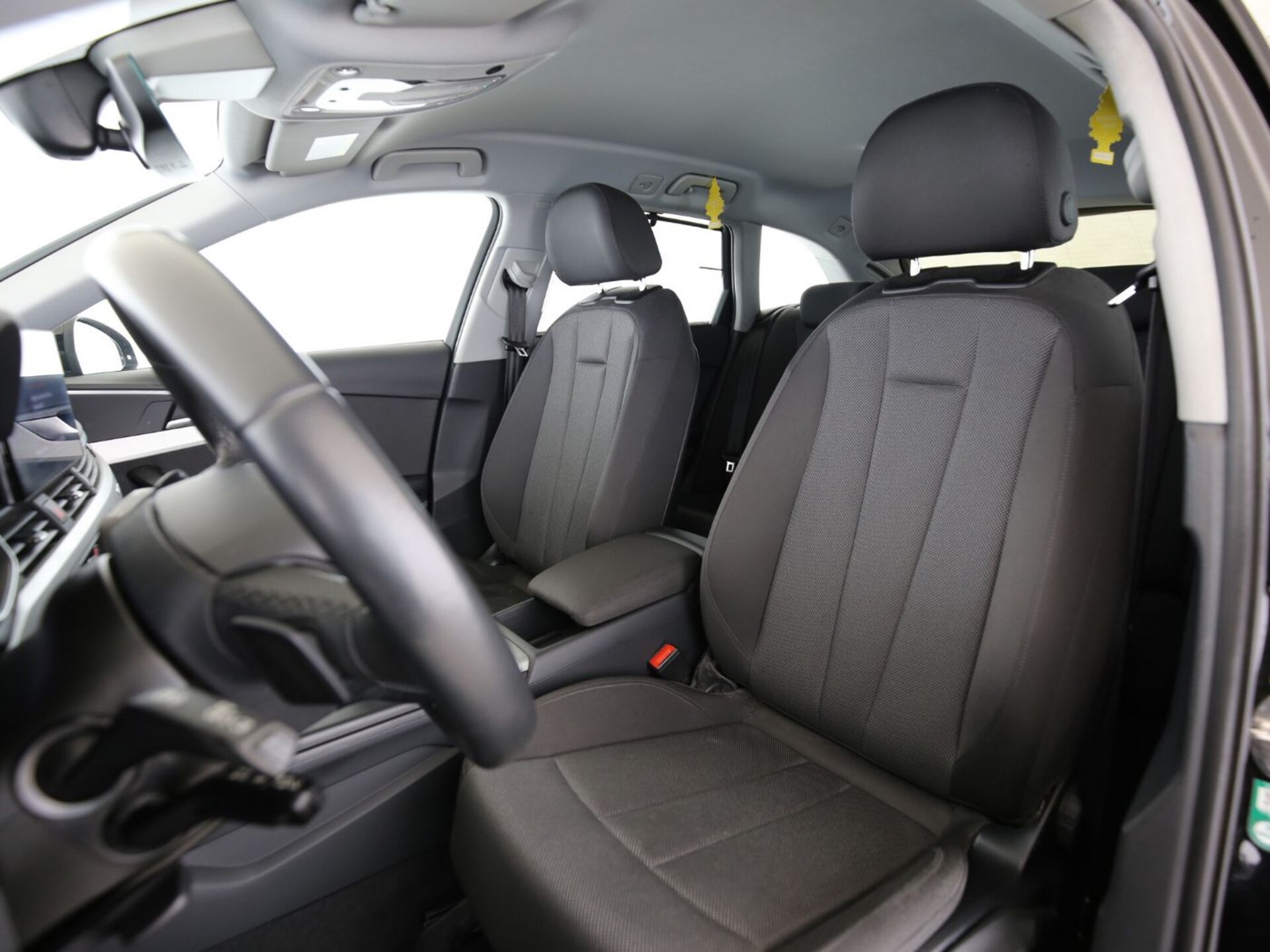Audi A4 Avant S line