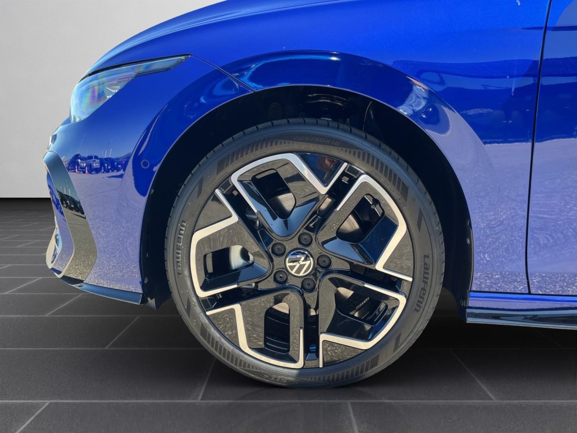 Volkswagen Golf Variant R-Line
