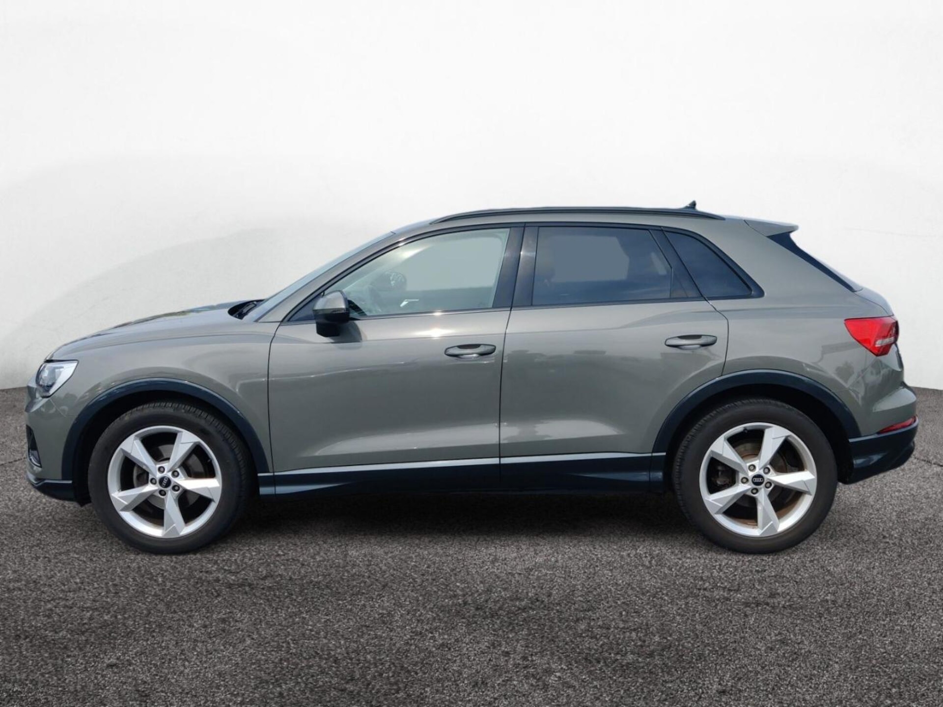 Audi Q3 SUV advanced