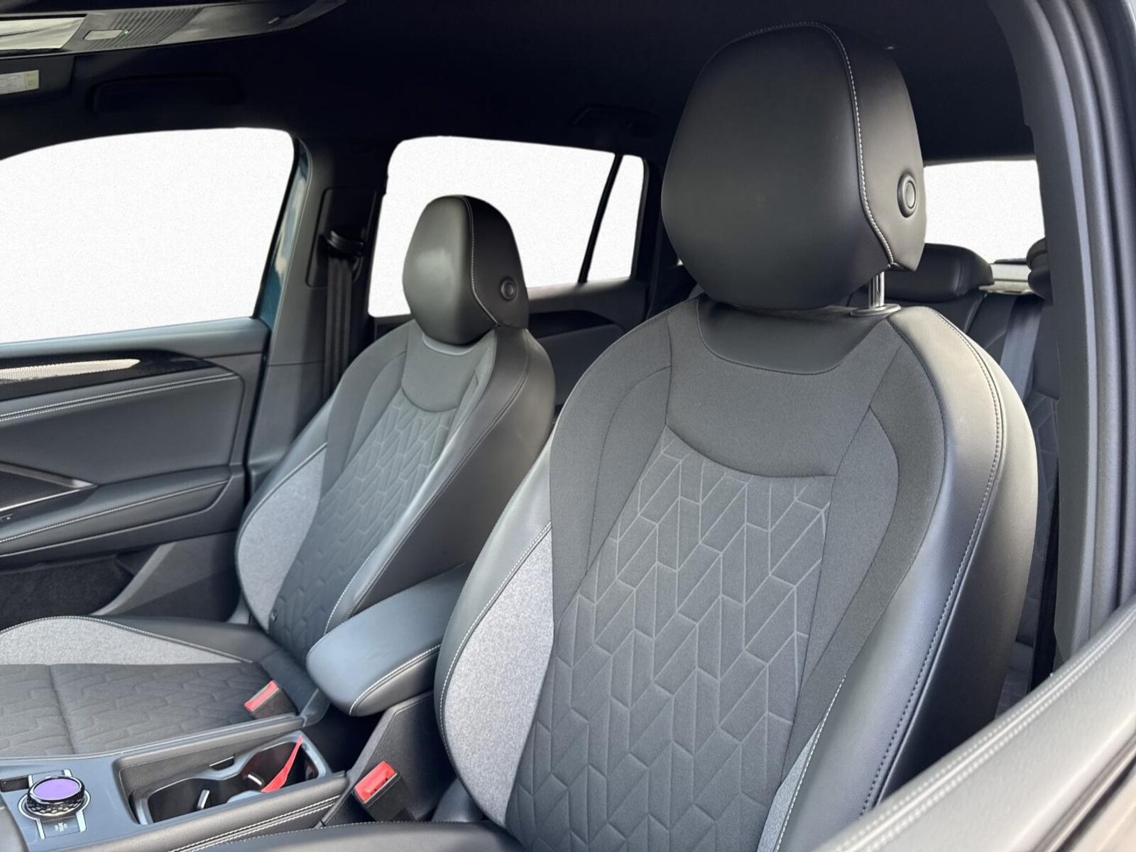 Volkswagen Tiguan – Bild 11