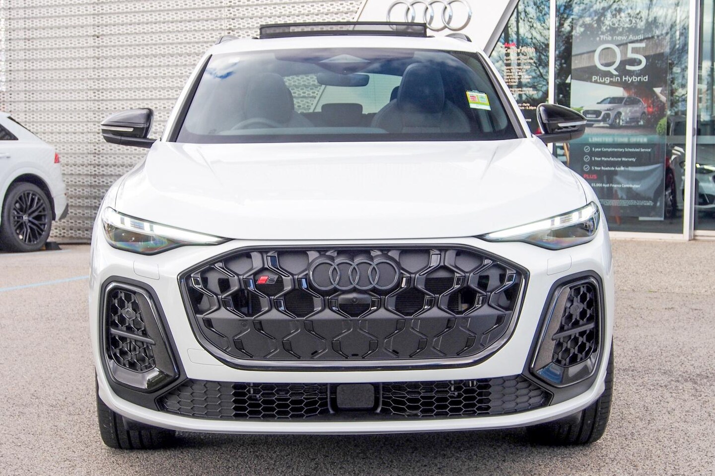 Image about Audi SQ5 SUV TFSI 270 kW edition one