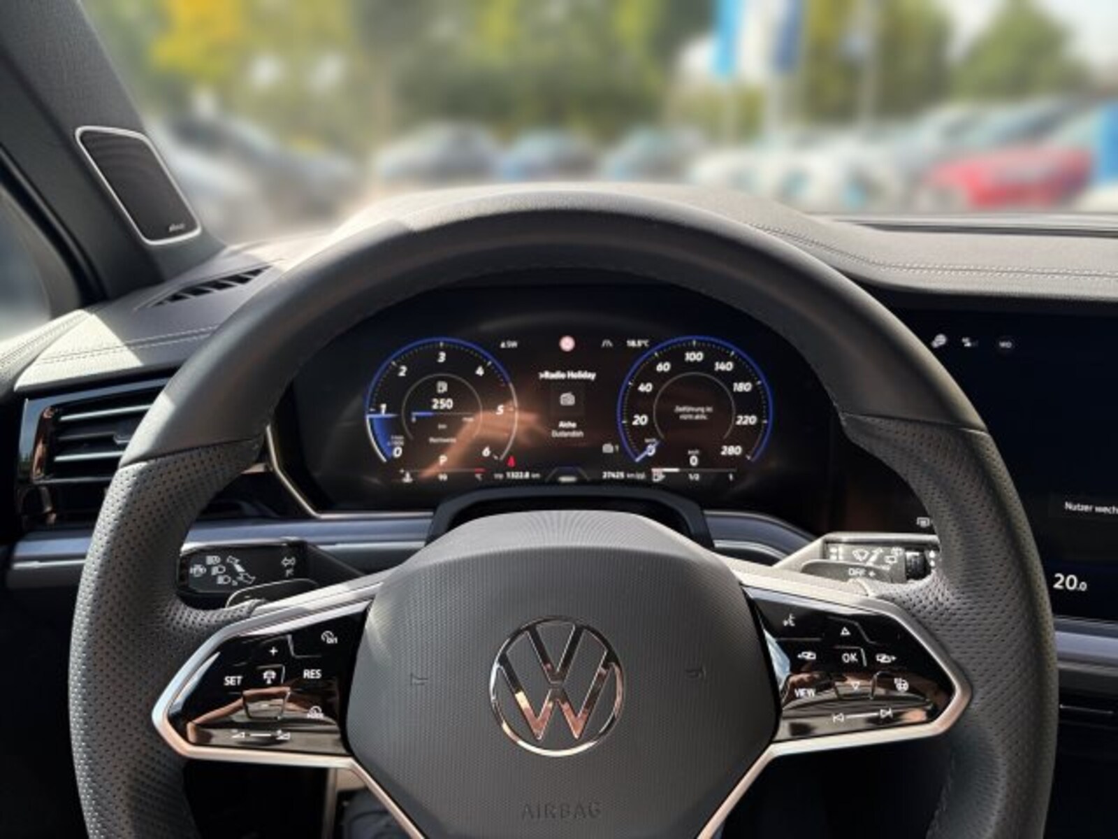 Volkswagen Touareg – Bild 8