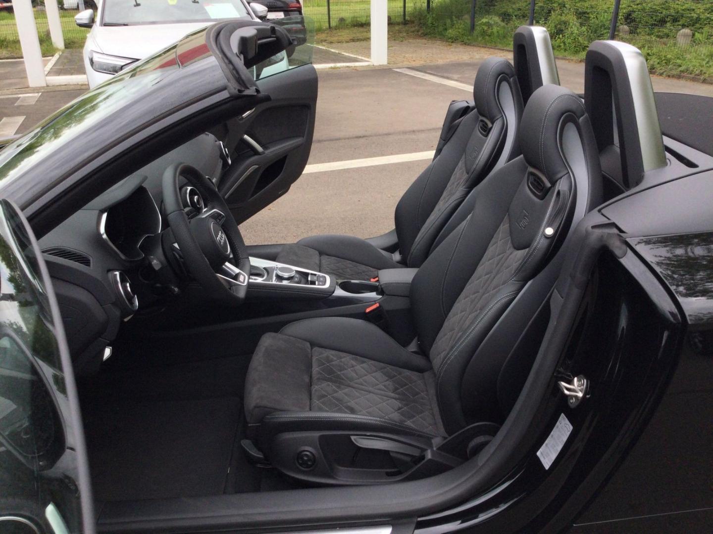 Image about Audi TTS Roadster TFSI quattro S tronic
