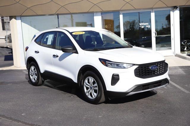 Photo of 2023 Ford Escape
