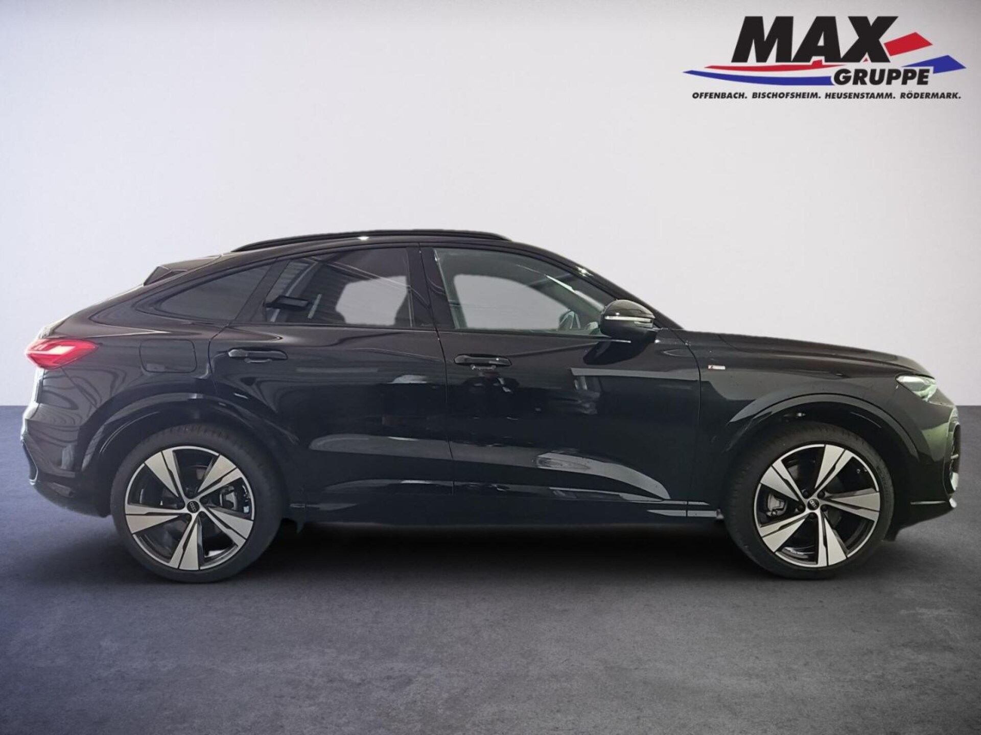 Audi Q5 Sportback edition one