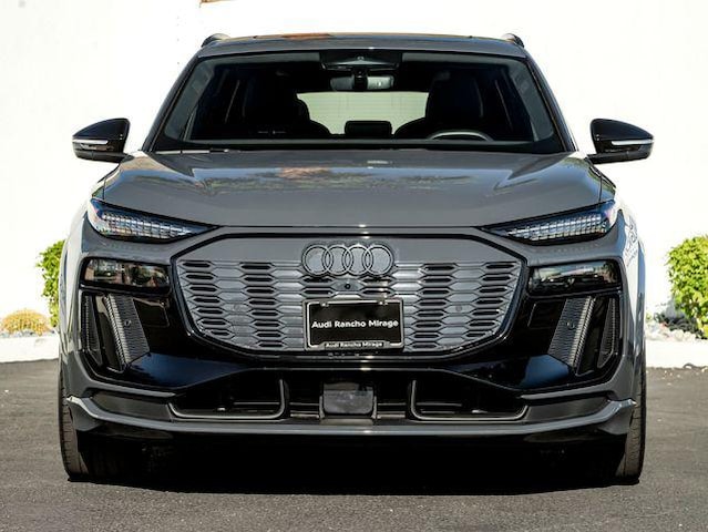 2025 Audi SQ6 e-tron