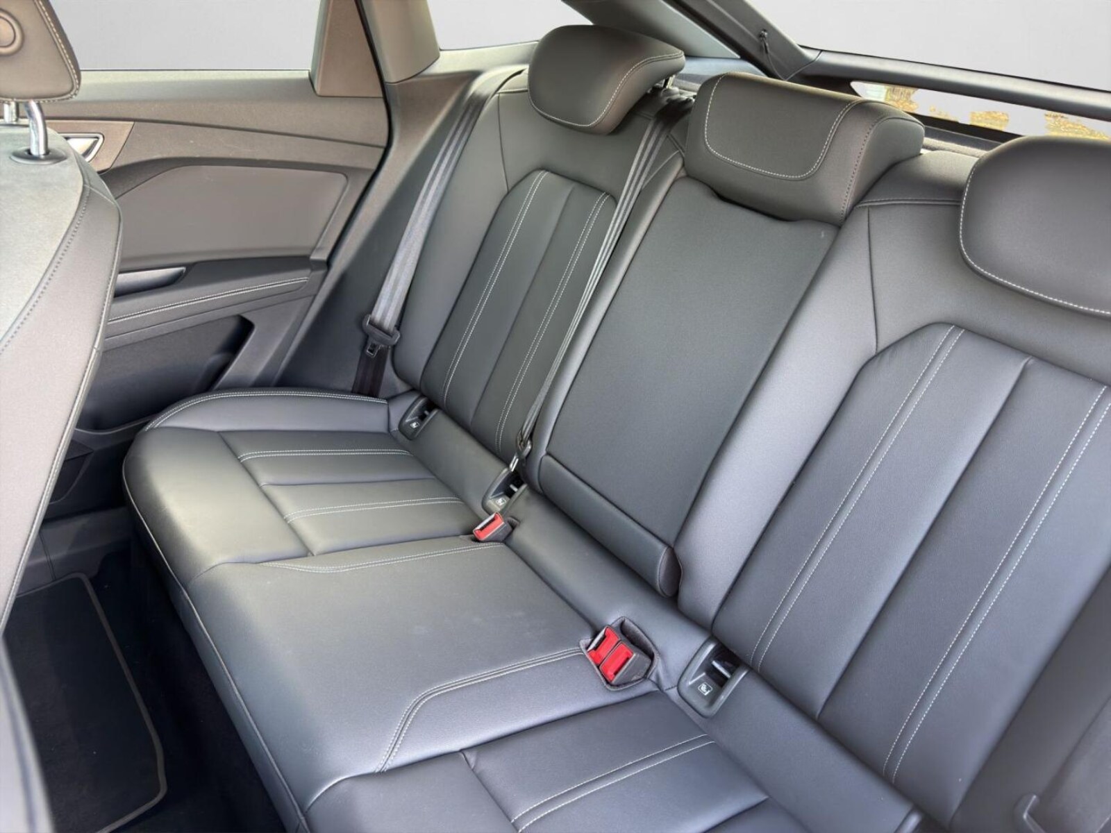 Audi Q4 Sportback e-tron – Bild 14