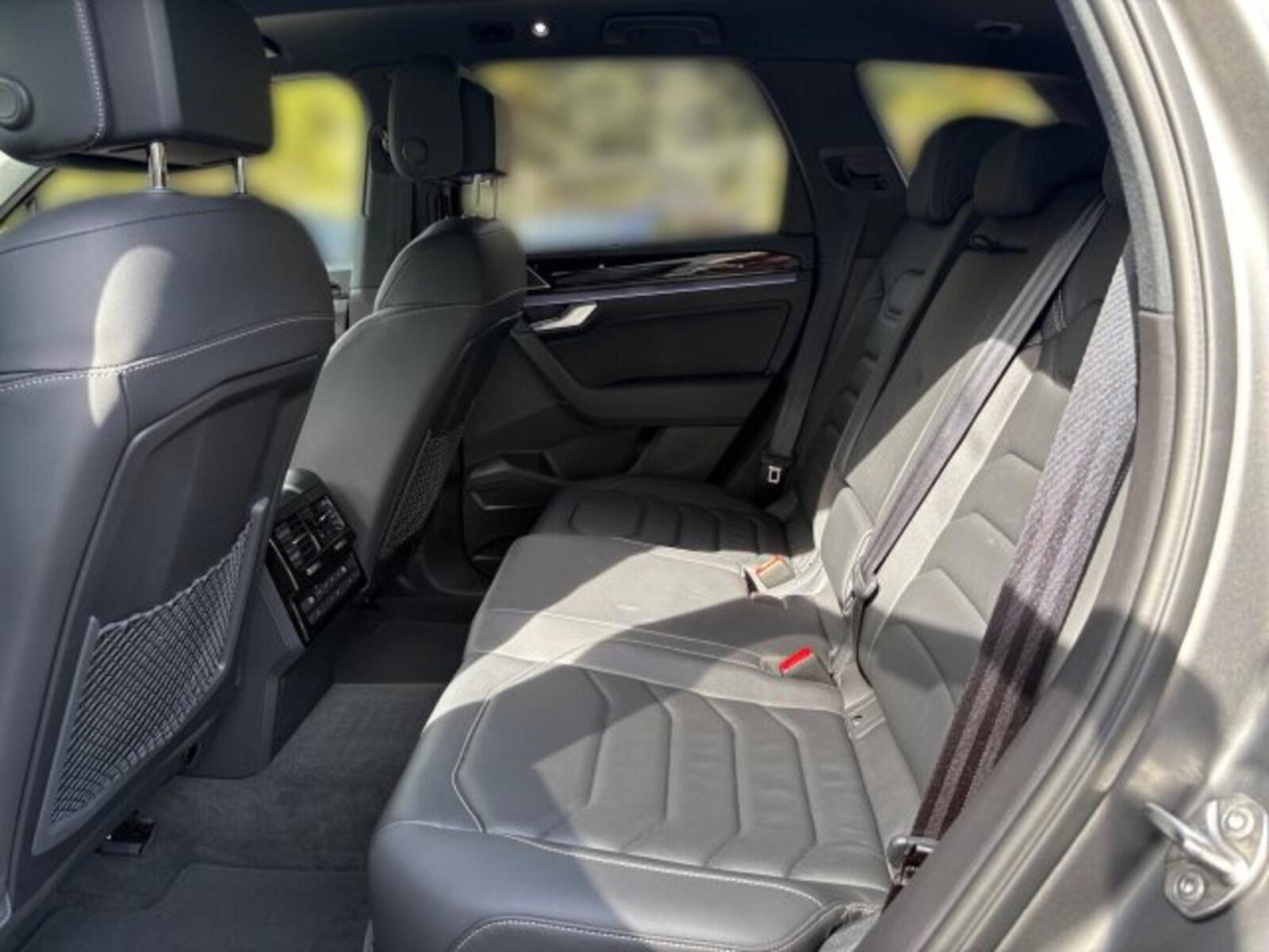 Volkswagen Touareg – Bild 11