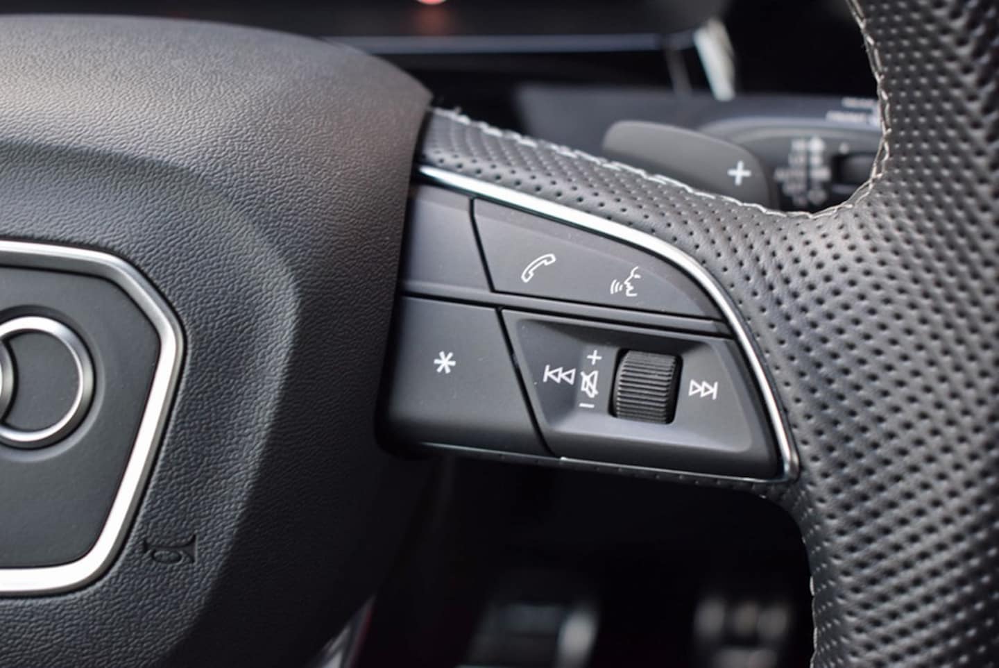 Bild über Audi A3 allstreet 35 TDI S tronic - für weitere Informationen kontaktieren Sie den Audi Partner