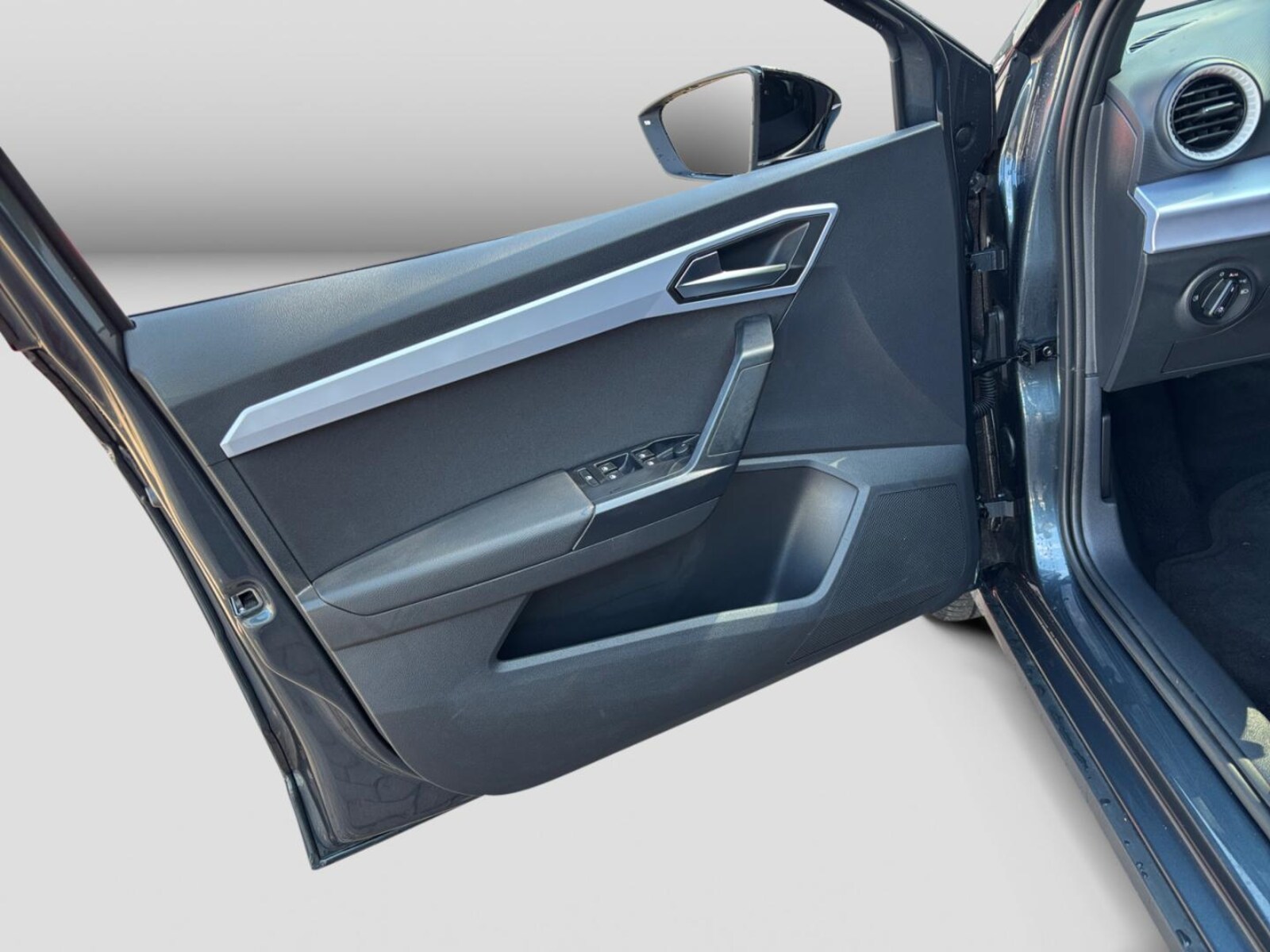 SEAT Arona – Bild 13