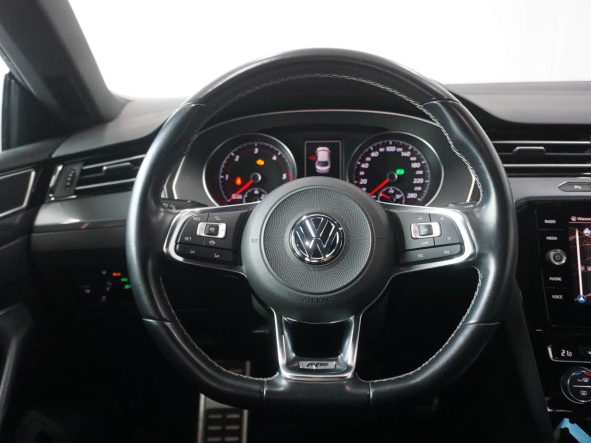 Volkswagen Arteon R-Line