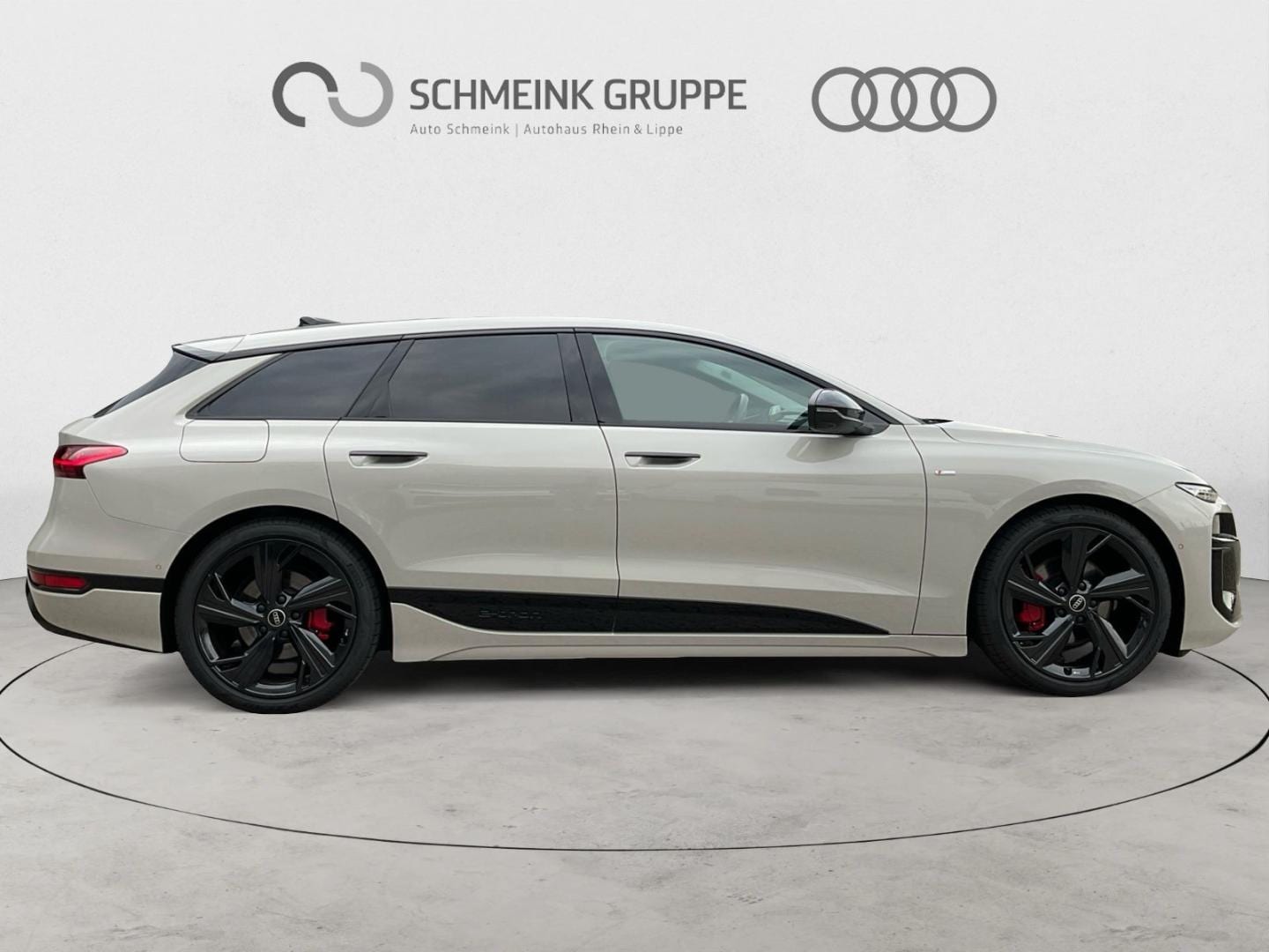 Bild über Audi A6 Avant e-tron e-tron - für weitere Informationen kontaktieren Sie den Audi Partner