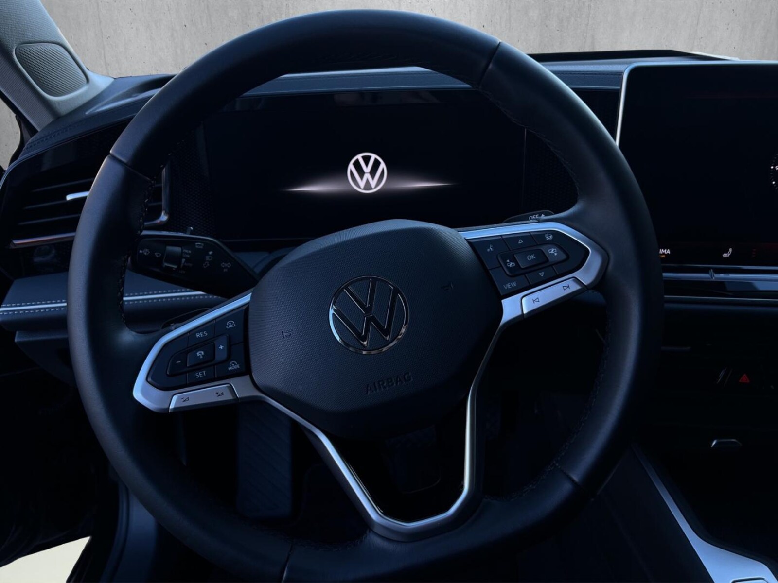 Volkswagen Passat – Bild 14