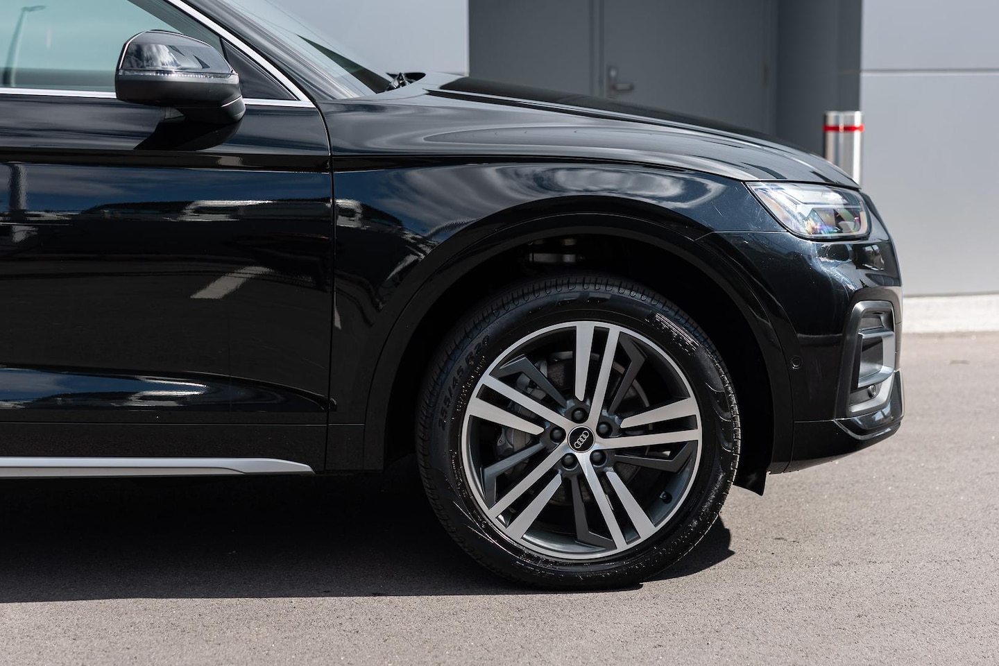 Image about Audi Q5 Sport 40 TDI quattro S tronic