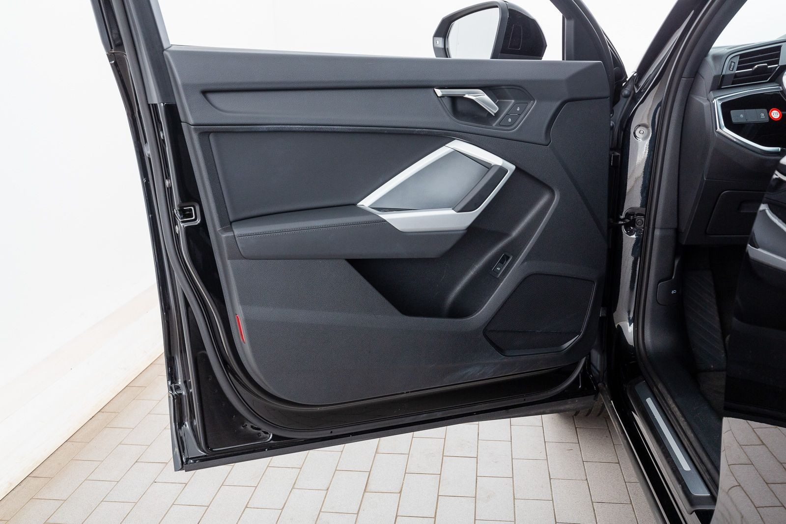 Image about Audi Q3 advanced 40 TFSI quattro S tronic
