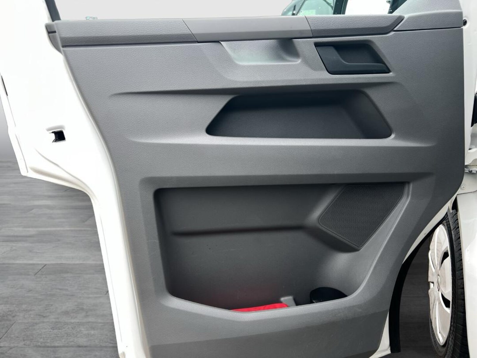 Volkswagen T6.1 Transporter Kasten kurzer Radstand – Bild 21