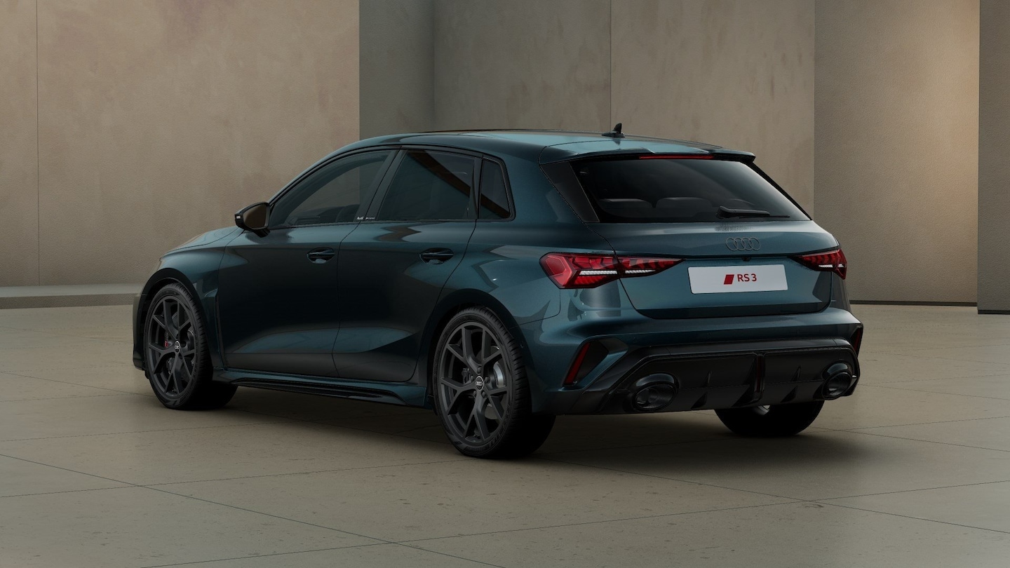 Bild über Audi RS 3 Sportback TFSI quattro 294 kW S tronic - für weitere Informationen kontaktieren Sie den Audi Partner
