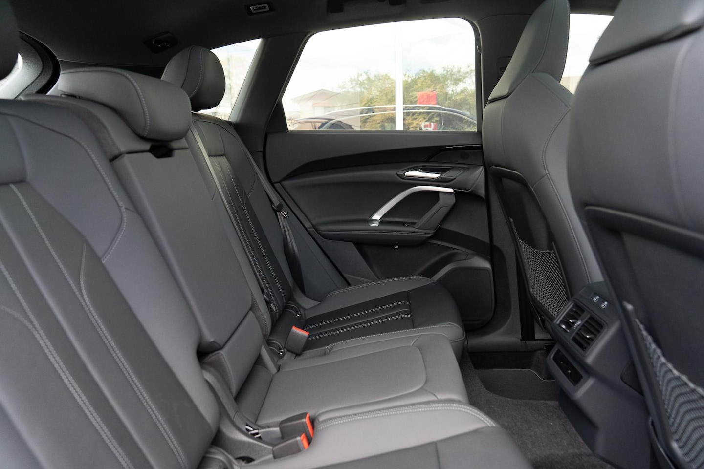 Image about Audi Q5 SUV TDI quattro 150 kW sport