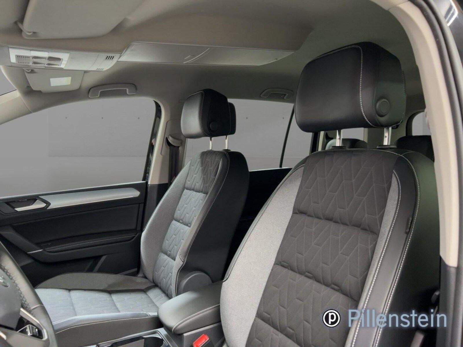 Volkswagen Touran – Bild 5