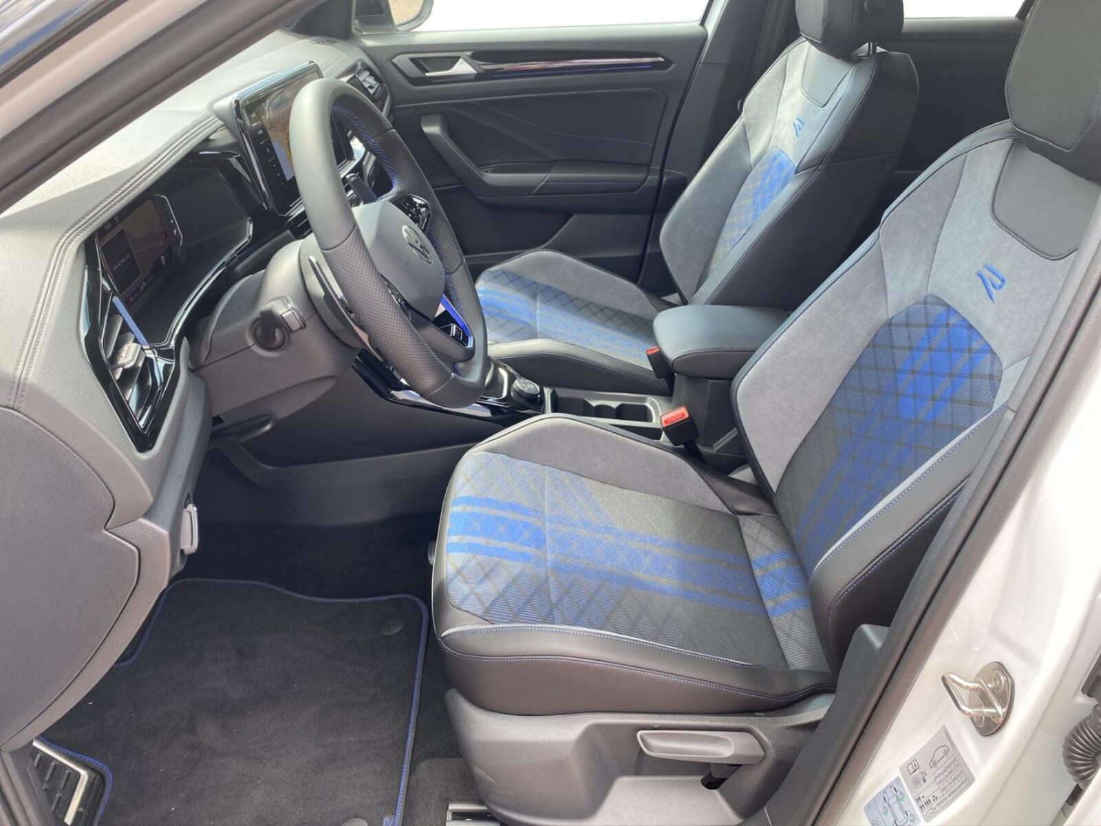 Volkswagen T-Roc – Bild 8