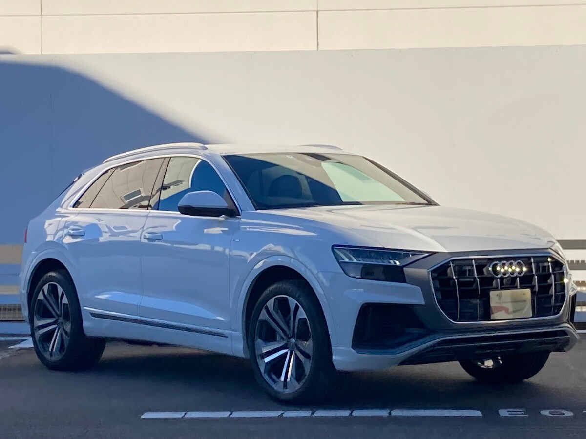 Image about Audi Q8 55 TFSI quattro debut package S line