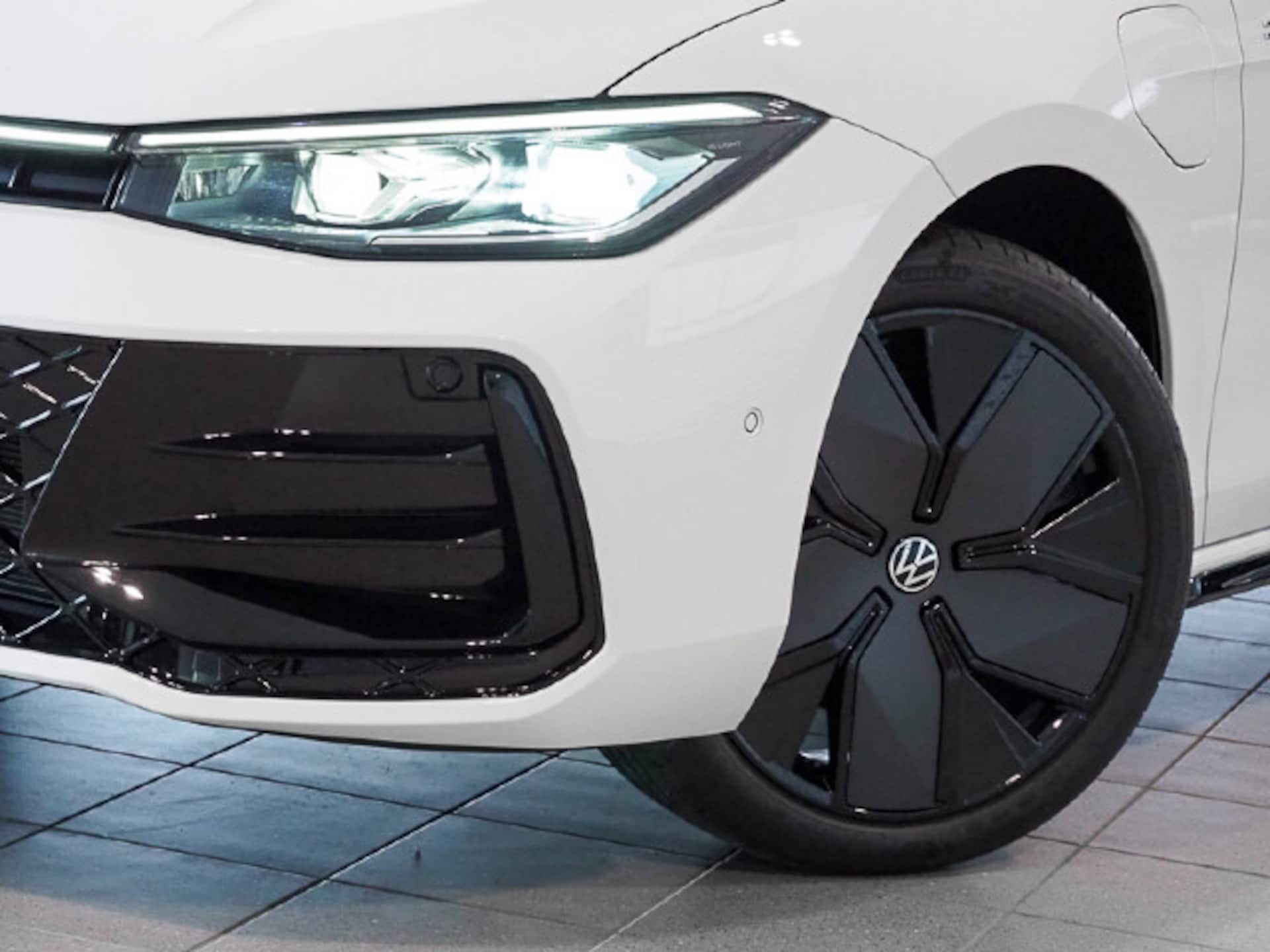 Volkswagen Passat R-Line