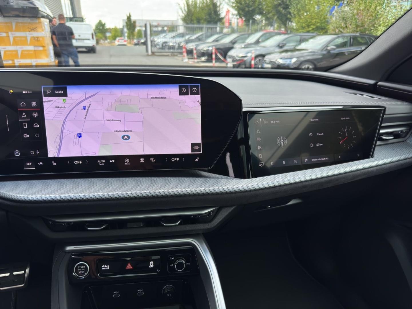 Bild über Audi Q5 SUV TDI quattro 150 kW S tronic - für weitere Informationen kontaktieren Sie den Audi Partner