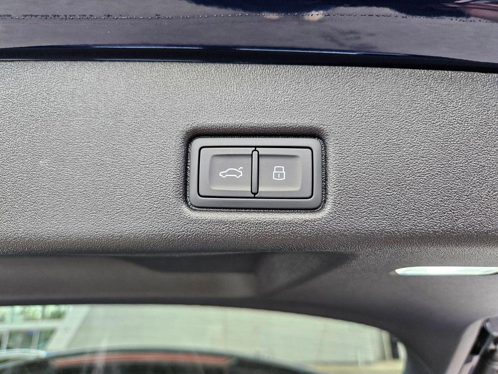 2025 Audi Q5 Premium Plus - Photo 23