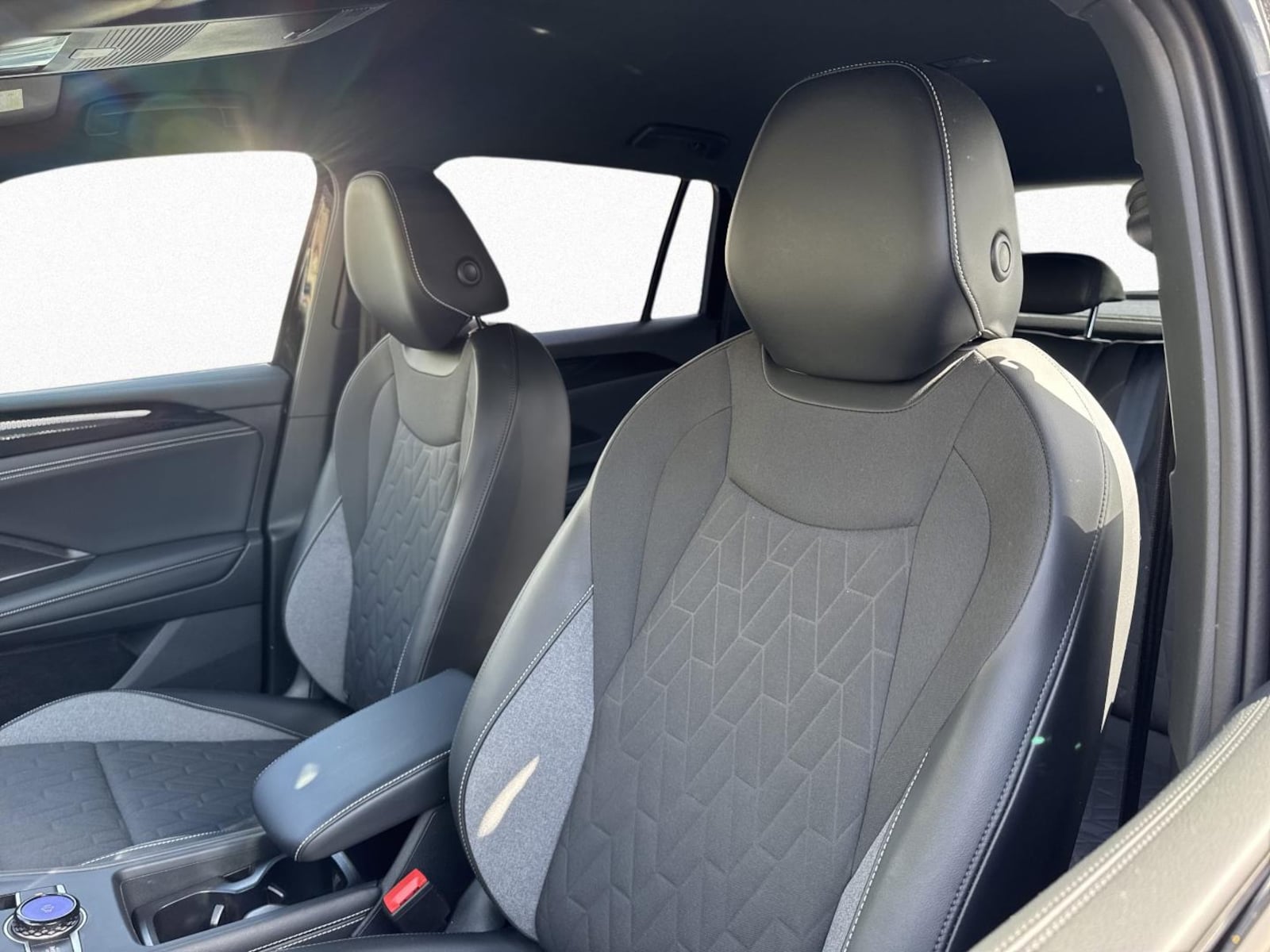 Volkswagen Tiguan – Bild 11