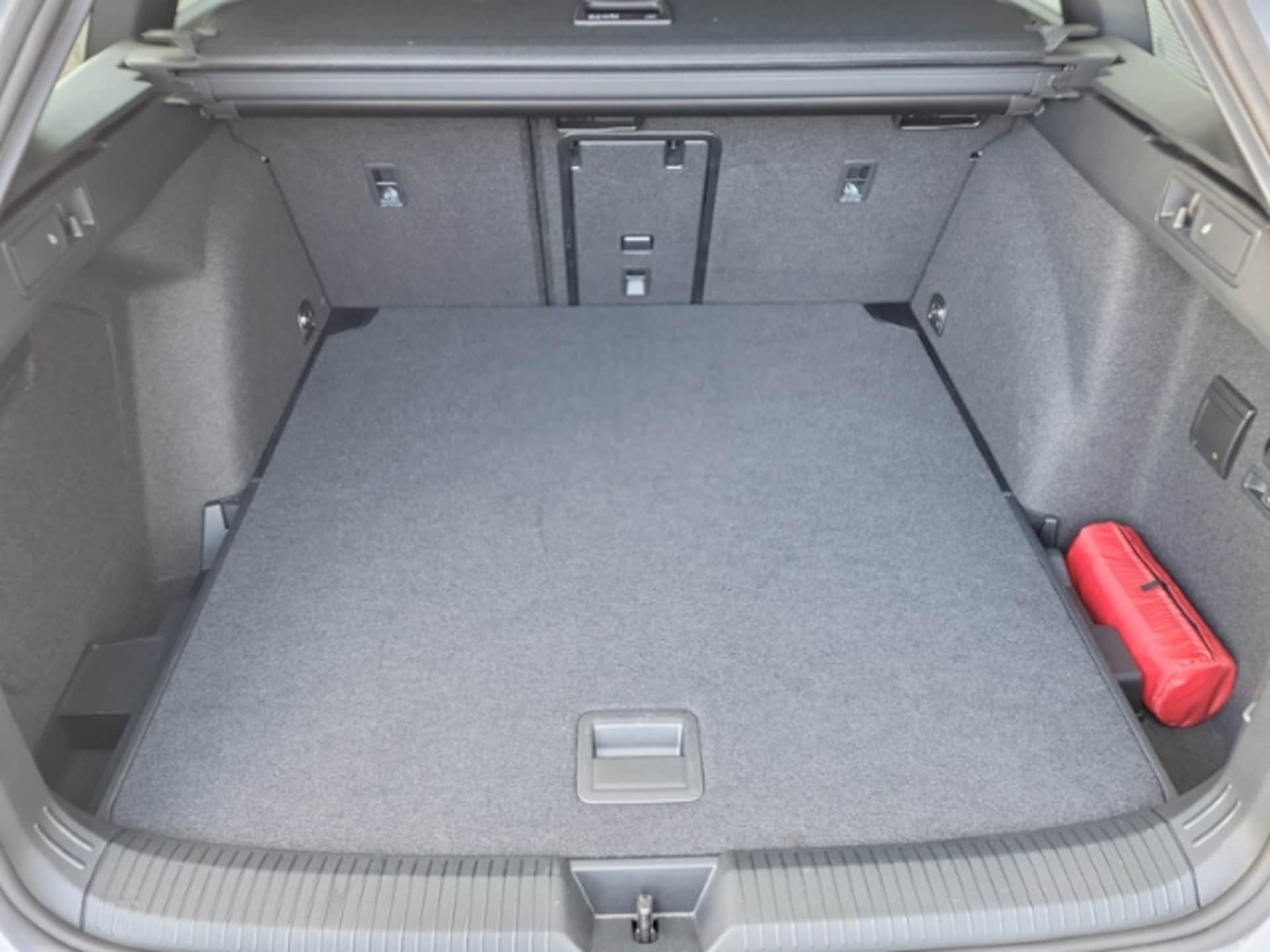 Volkswagen Golf Variant R-Line