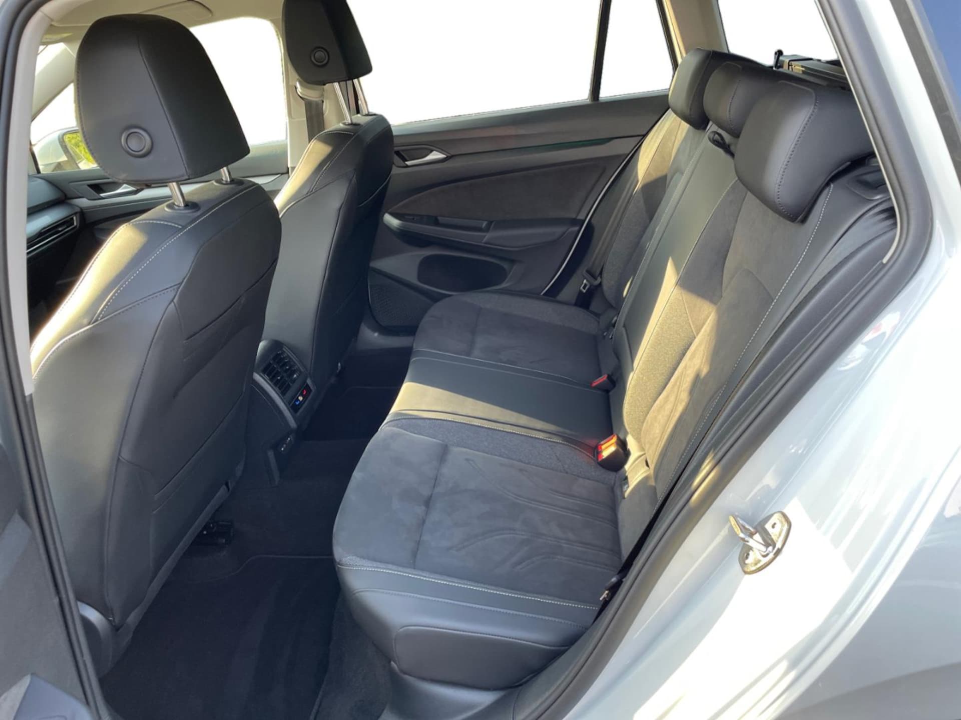 Volkswagen Golf Variant Style