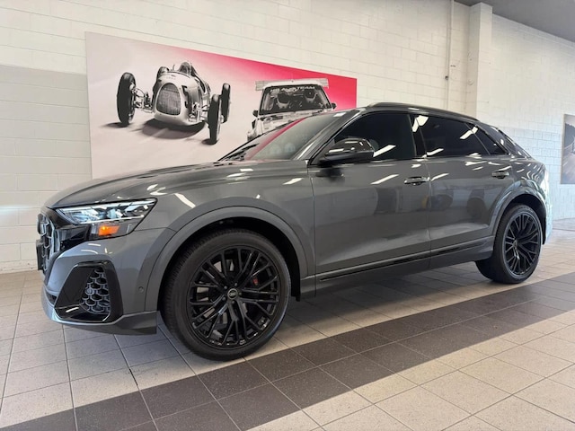 2024 Audi SQ8