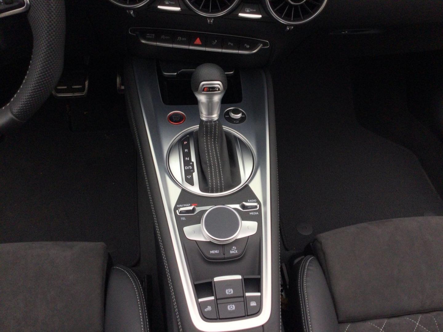 Image about Audi TTS Roadster TFSI quattro S tronic
