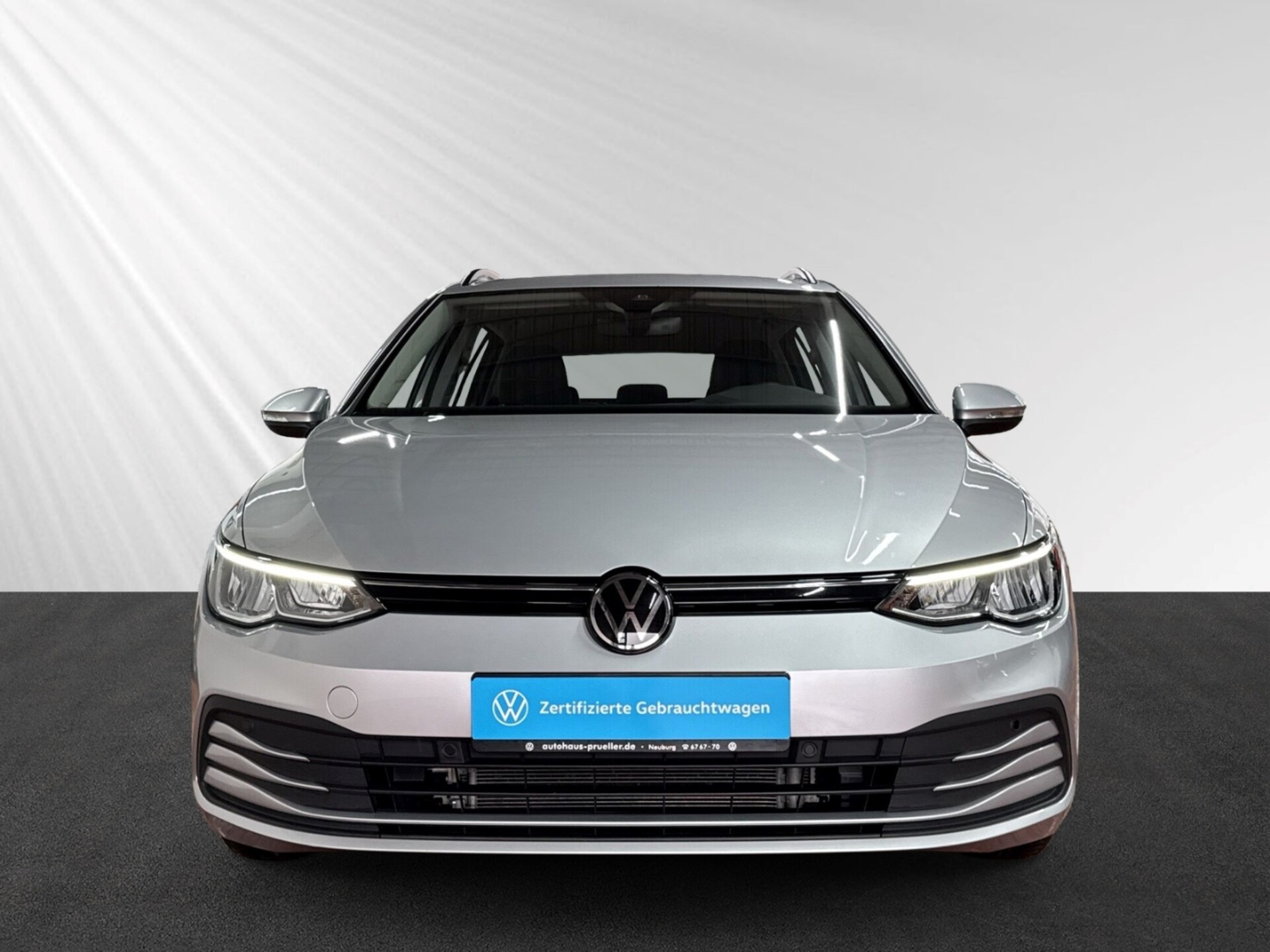 Volkswagen Golf Variant Life