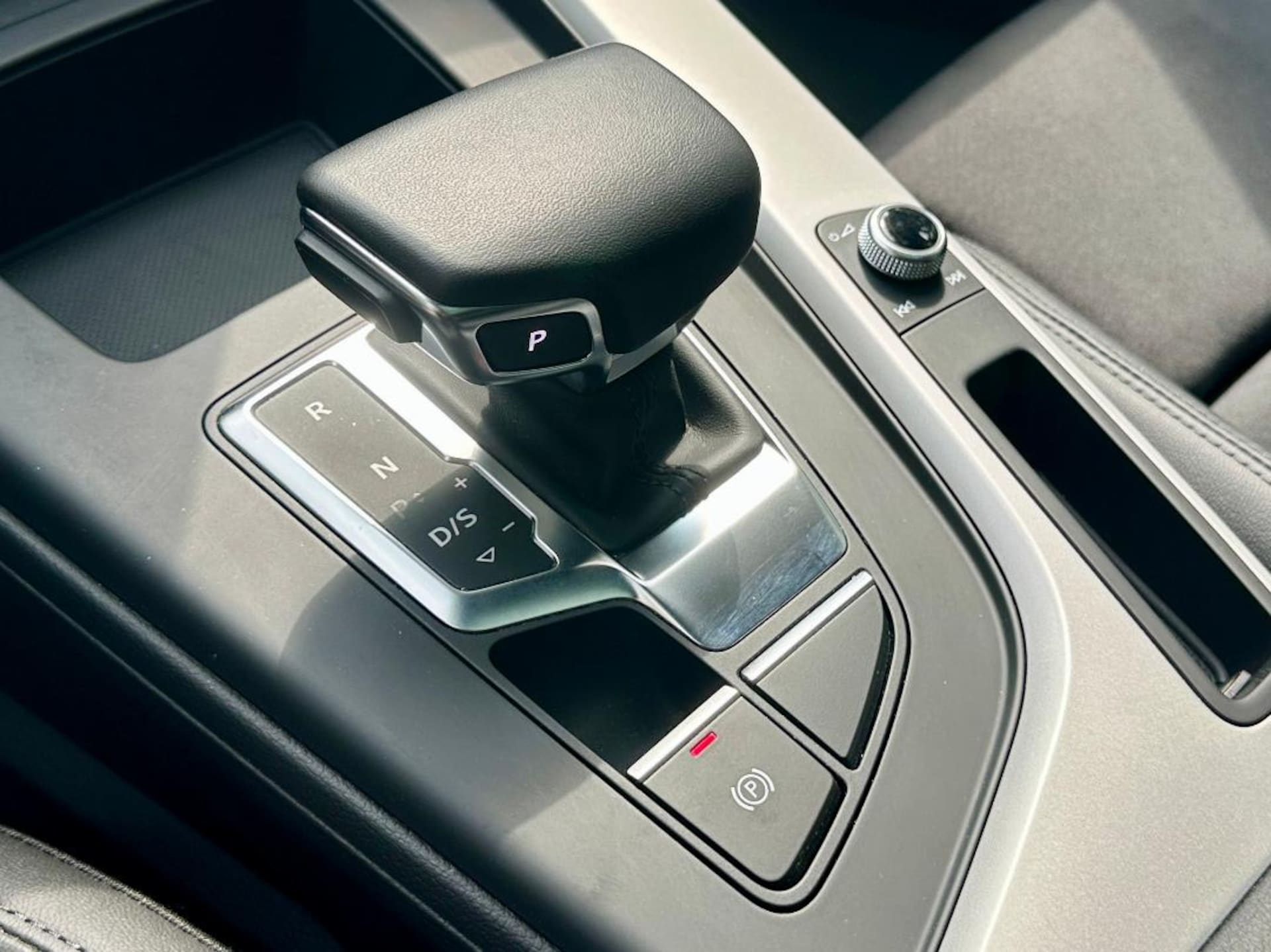 Audi A4 Avant S line