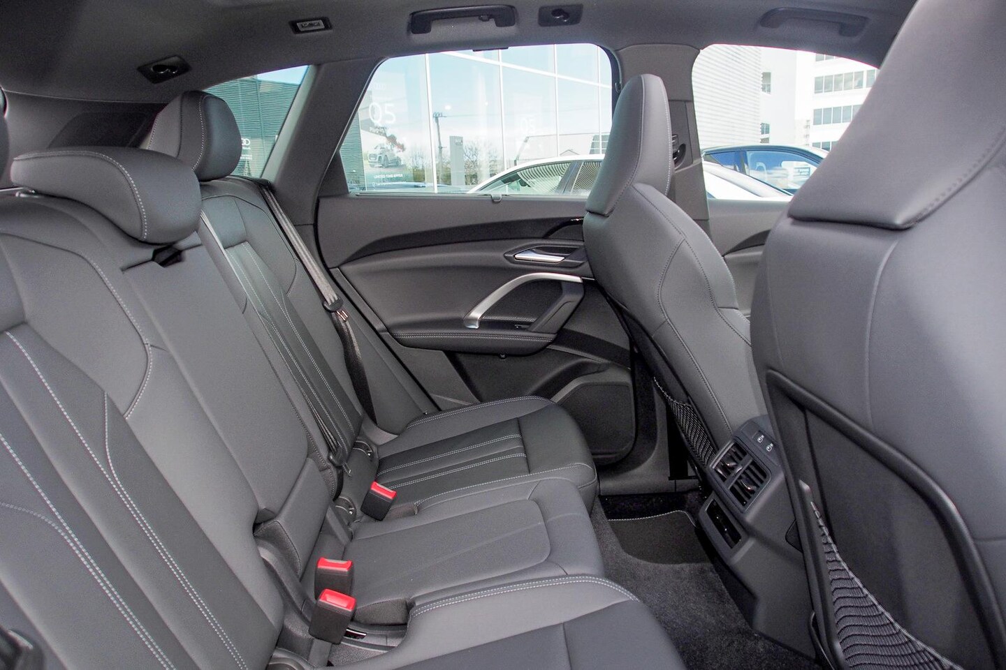 Image about Audi Q5 SUV TFSI quattro 200 kW sport