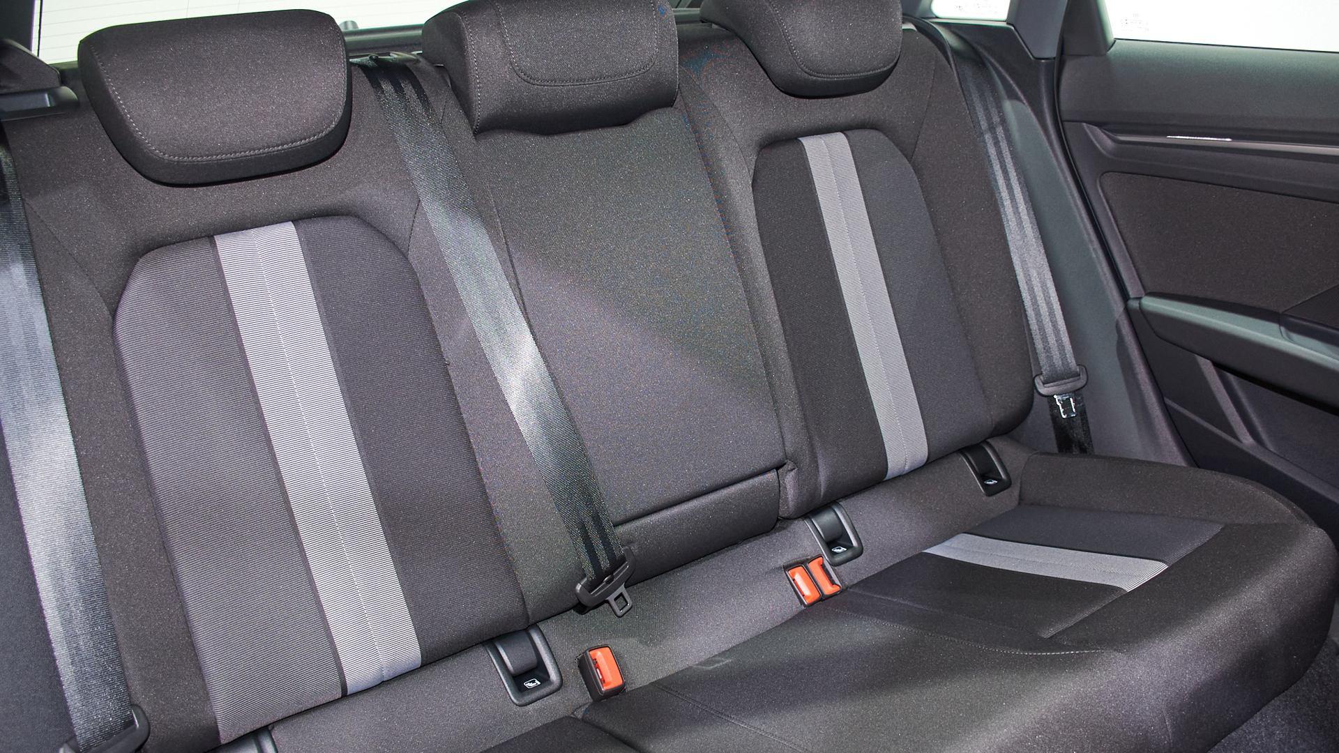 Image about Audi A3 Sportback Advanced 30 TDI 85 kW (116 CV) 6 vel.