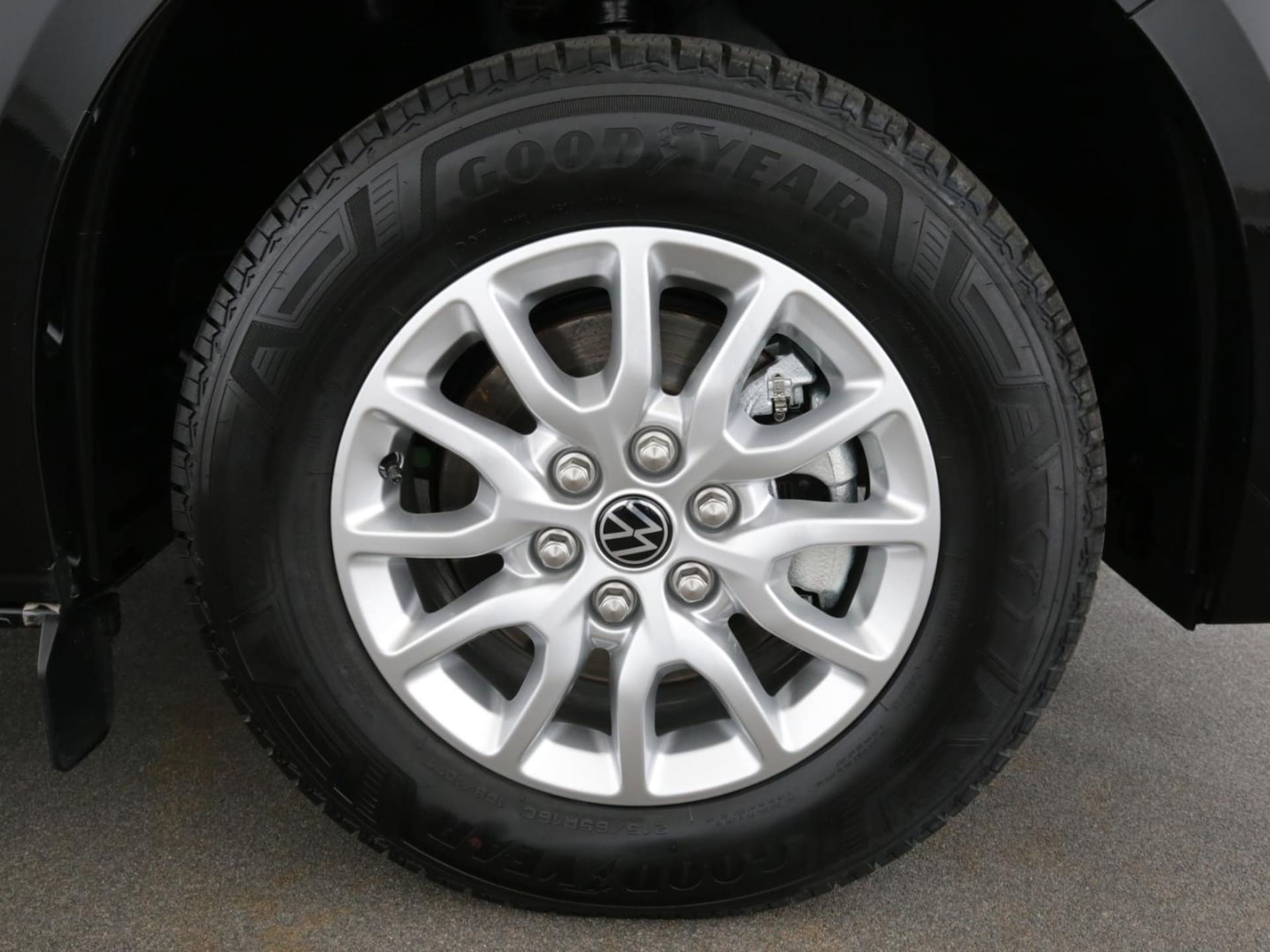 Volkswagen e-Caravelle Life