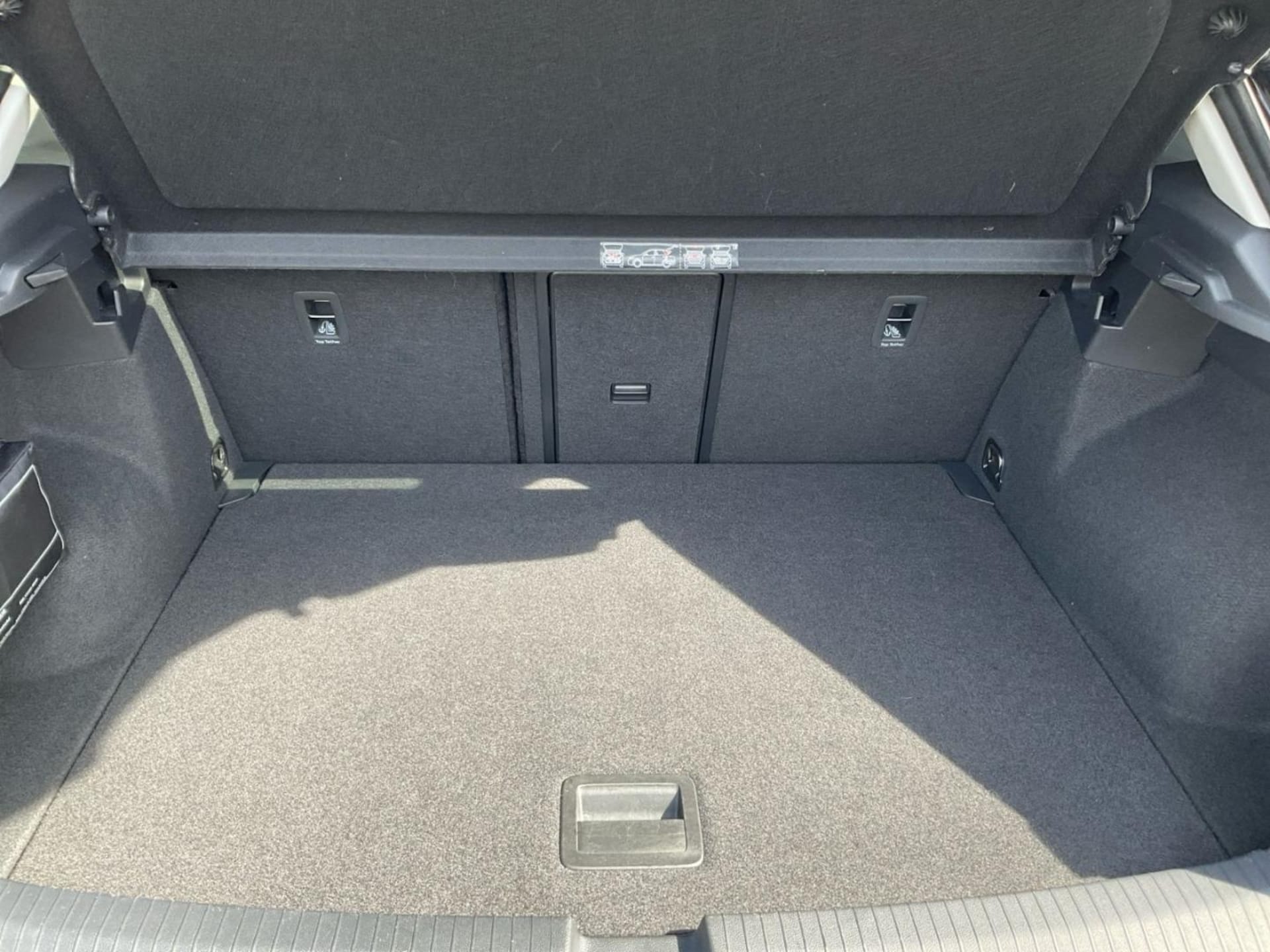 Volkswagen T-Roc United