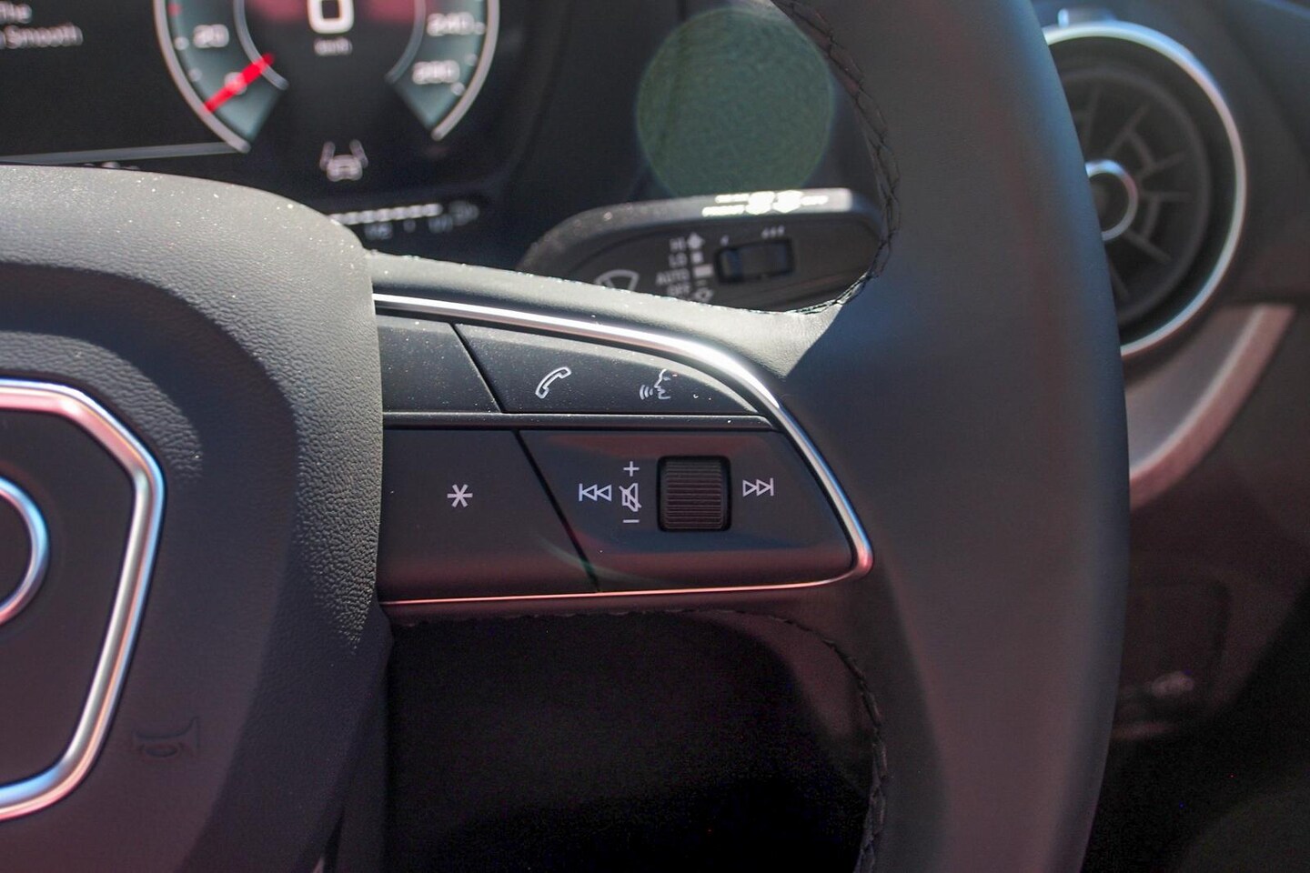 Image about Audi Q2 S line edition TFSI S tronic