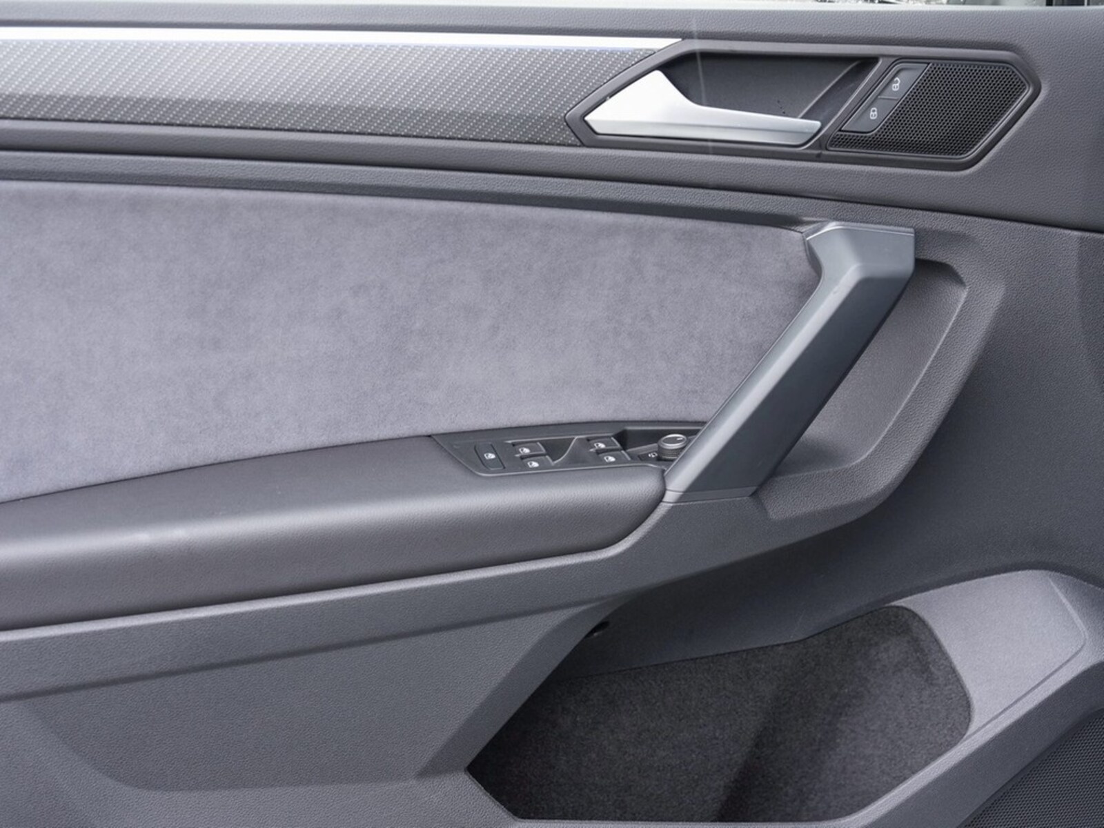 Volkswagen Tiguan – Bild 17