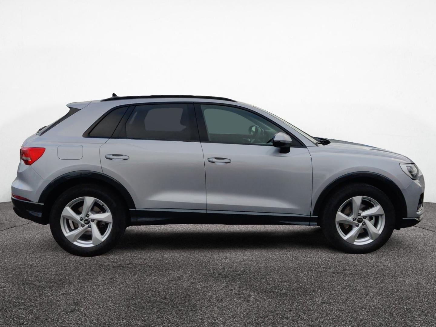 Bild über Audi Q3 advanced 35 TFSI S tronic - für weitere Informationen kontaktieren Sie den Audi Partner