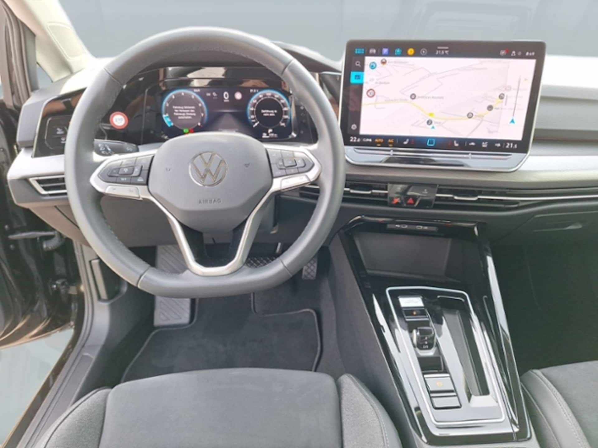 Volkswagen Golf Variant Style