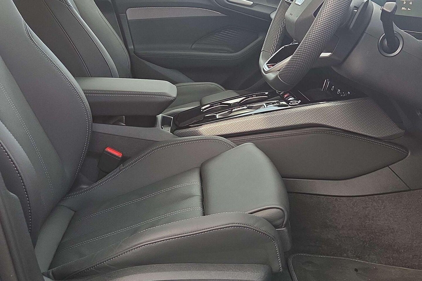 Image about Audi A5 Sedan TFSI e e-hybrid quattro 270 kW S tronic