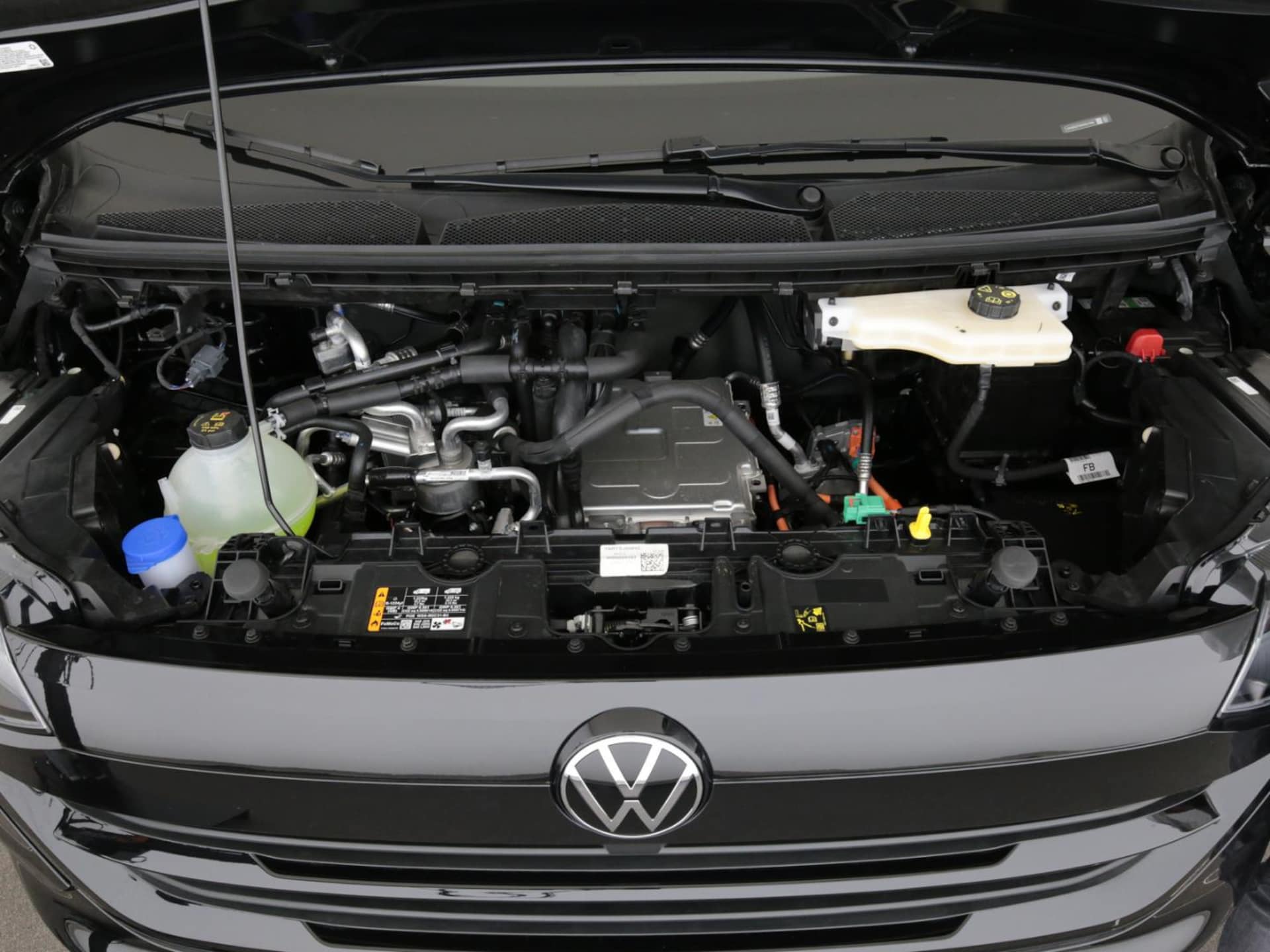 Volkswagen e-Caravelle Life