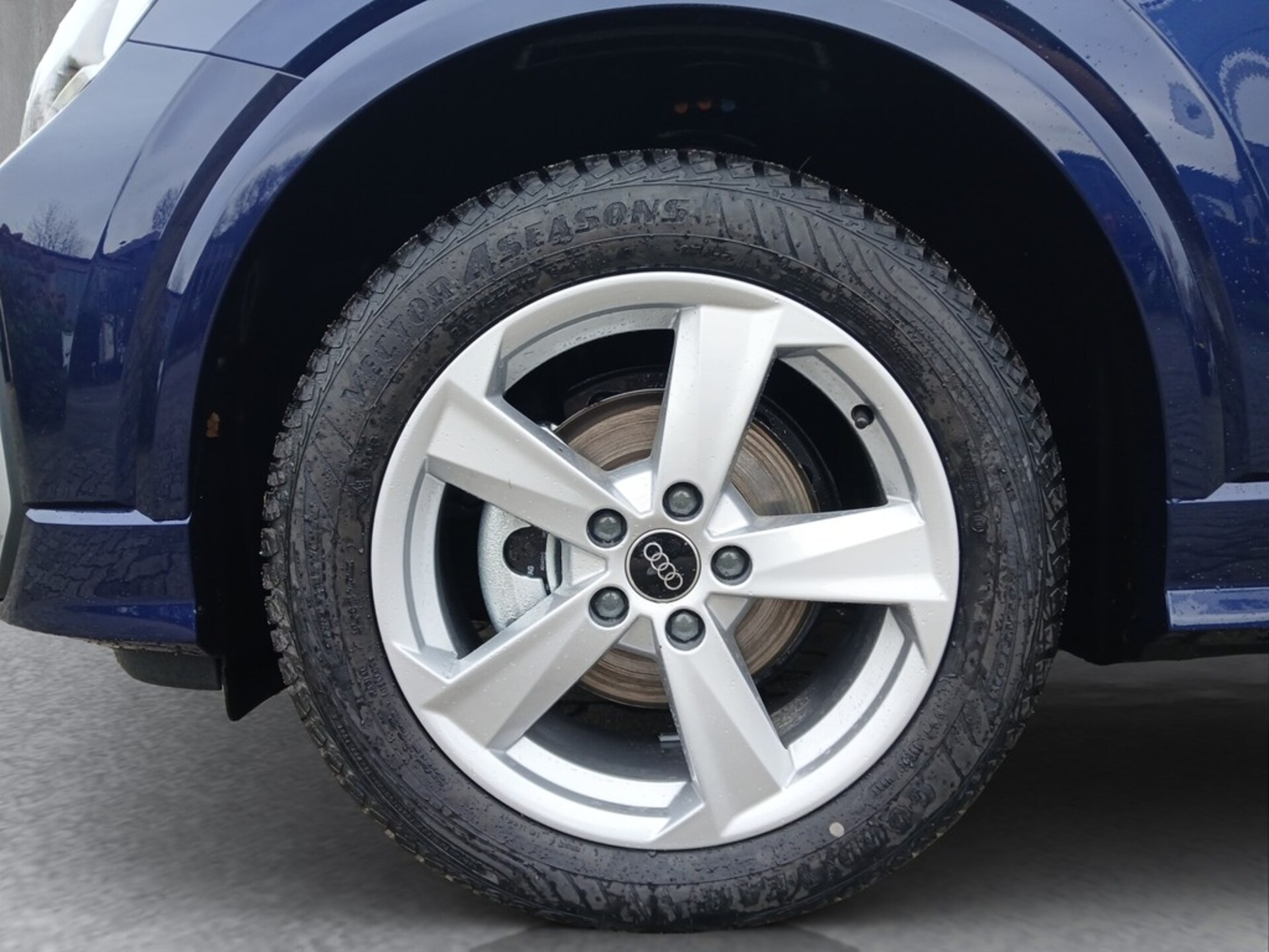 Audi Q2 S line